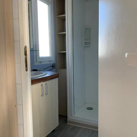 Кемпинг Mobil 4 Personnes La Nouvelle